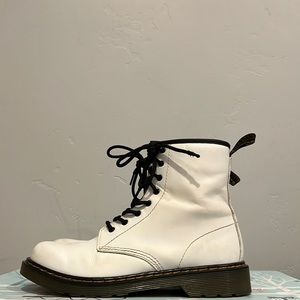 White Dr Martens size 6 Women